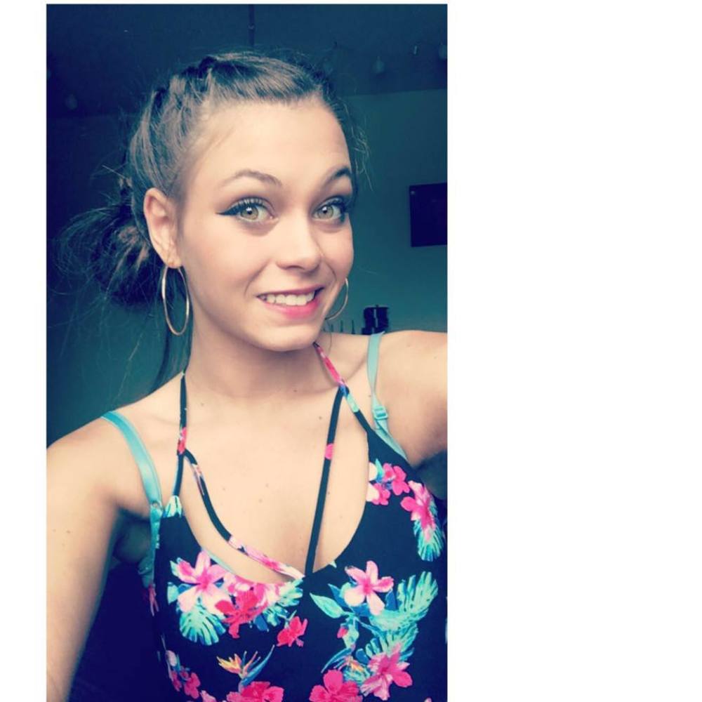 Meet your Posher, Jade